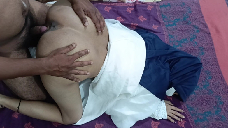 Dearshivani: कॉलेज से आने पर हिजाबी लड़की की उसके सौतेले भाई द्वारा चुदाई