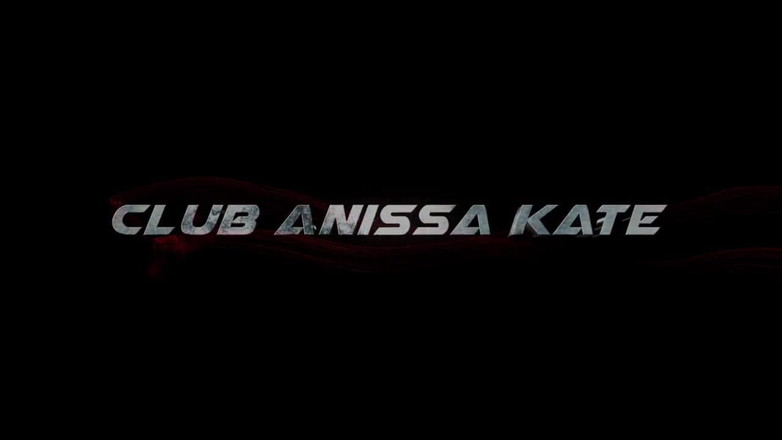 Club Anissa Kate: The makeup artist dilated on a porn board