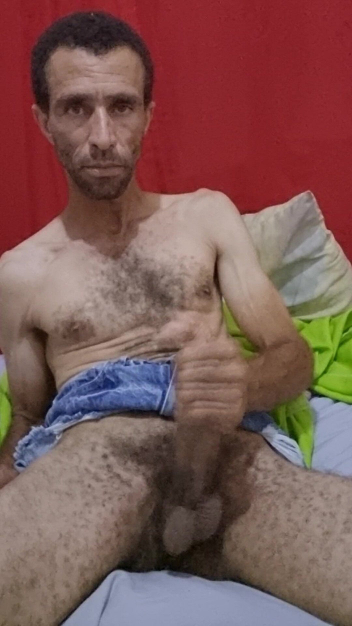osmar1221: I Love to Orgasm for the Whole World to See.