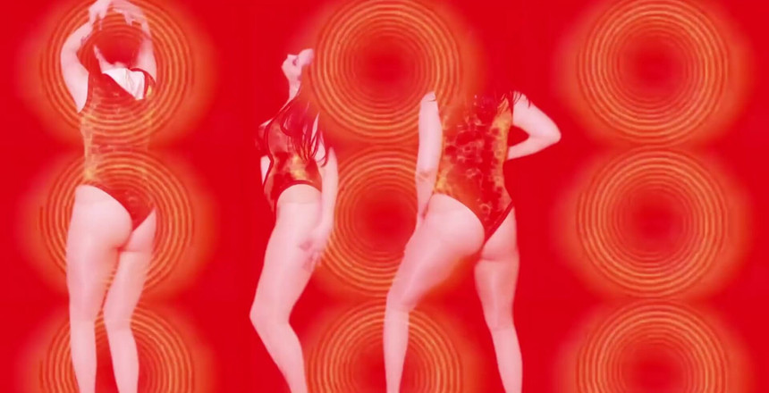 Goddess Misha Goldy: Bevat audio en video speciale effecten! dus voor een complete...