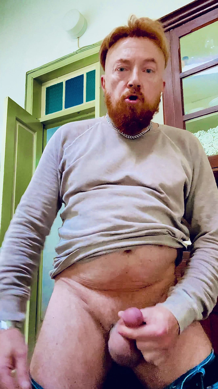 KinkMitch: Zabawa z odkurzaczem