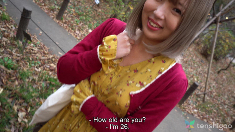 Tenshigao: 藤木琴音はアニメのキャラクターを思い浮かべて自慰行為をするのが大好きです