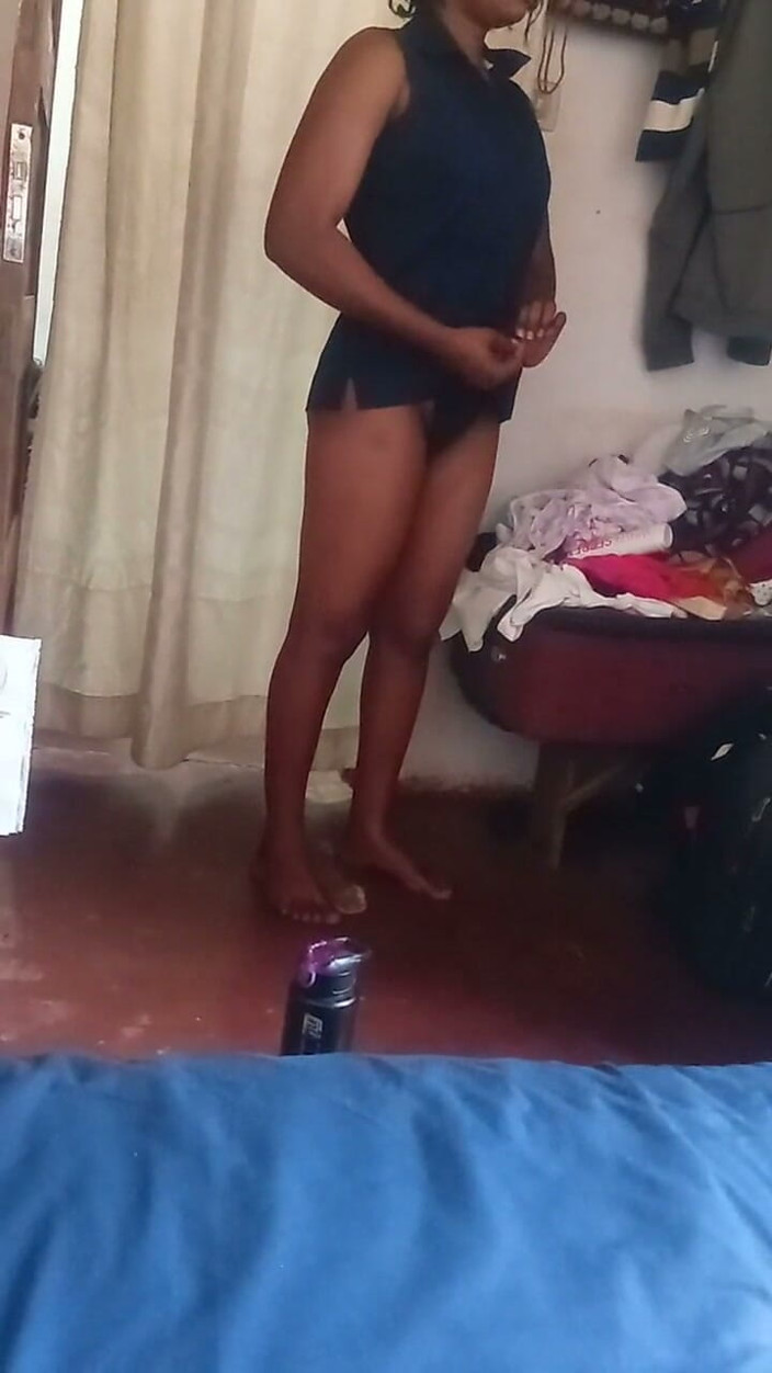 Dericky22: Morena Africana Natural Mostrando Tudo No Quarto