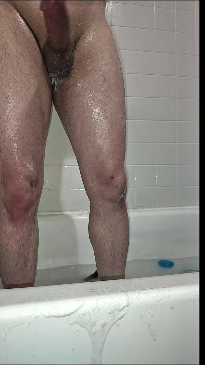 Jerkoffsunny: See What Jerkoffsunny Did in the Shower