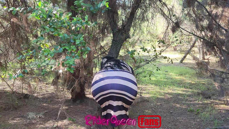 Riderqueen BBW Step Mom Latina Ebony: Riderqueen Alone, Venkovní, Videa pro Fanoušky