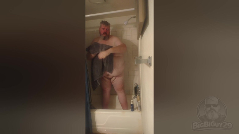 BigBiGiy29: Steam and Silence a Relaxing Shower Routine with Calm Vibes...