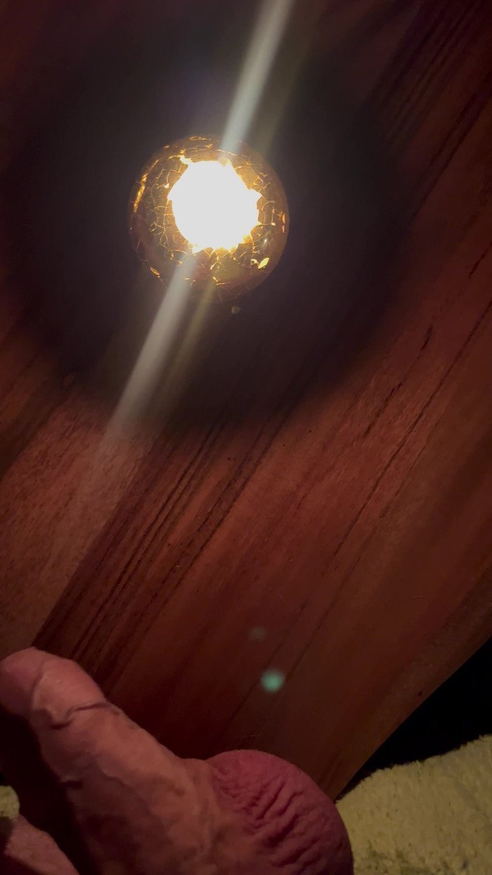 NastySecret666: मोमबत्ती की रोशनी से मालिश करें