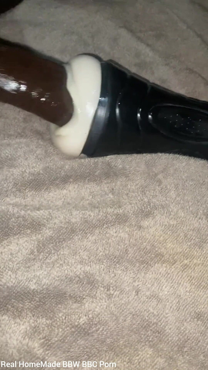 Big black cock BBCee: 내 횃불 가짜 보지 따먹기