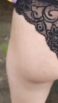Luaran, Melancap Vagina Berbulu