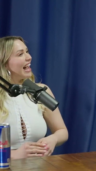 Mia Malkova pada perkara yang anda tidak tahu tentang industri lucah...