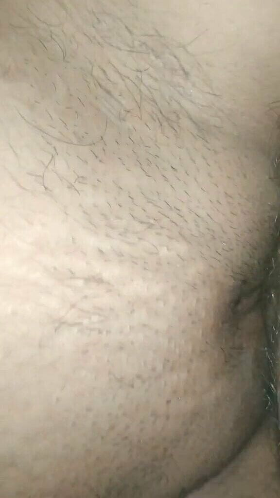 Sexyboy1: Desi přítel mě přesvědčil, abych měla sex 2