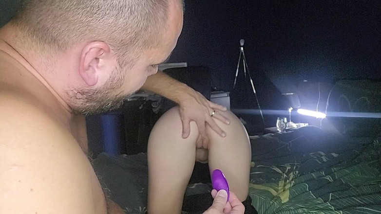 CoupleKissAndPlay: Loch lecken, vibrator, sex, abspritzen