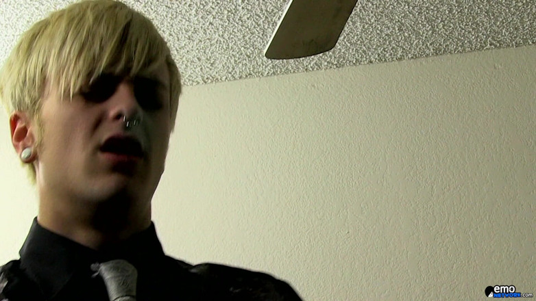 Homo Emo: A Cummy Twink Shoot Out