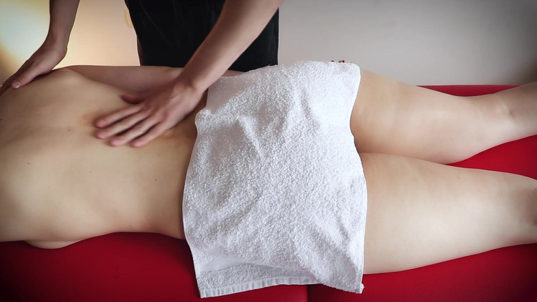 HotCoupleTeam: Gentle sensual massage for a girl She cum so sweetly