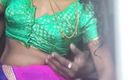 Funny couple porn studio: Тамильская половина Сари обнимает эротично