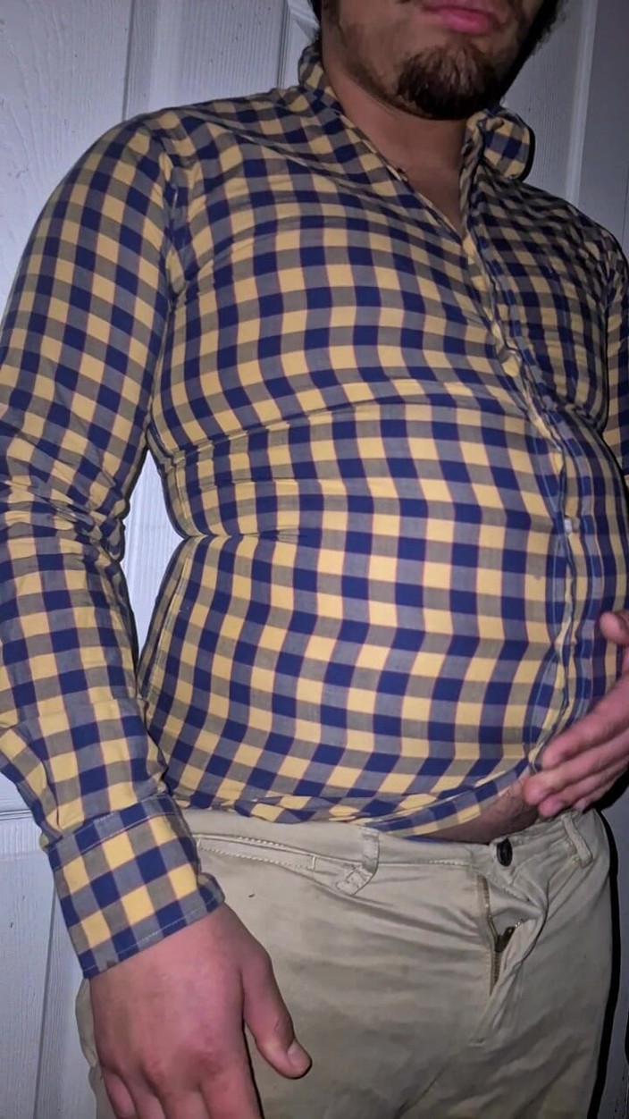 NakyJoss: Facendo scoppiare il mio pulsante sulla mia pancia