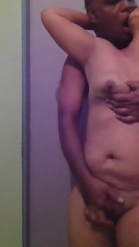 Super Aunty Sex in Standing Position