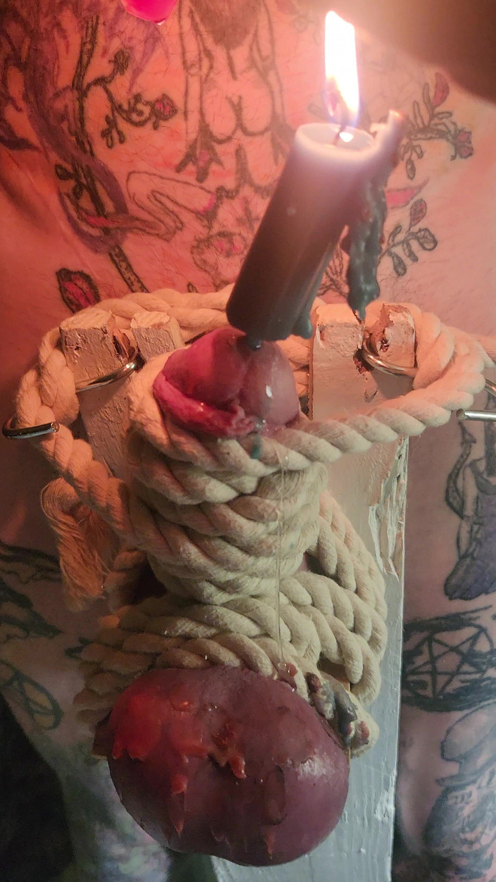 Goode Girl: 촛불 빛 Pt2에 의해 공을 채찍질하는 구드 소녀