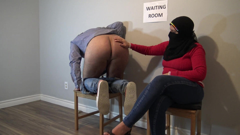 Souzan Halabi: Fată arabă înșelând cu un bătrân