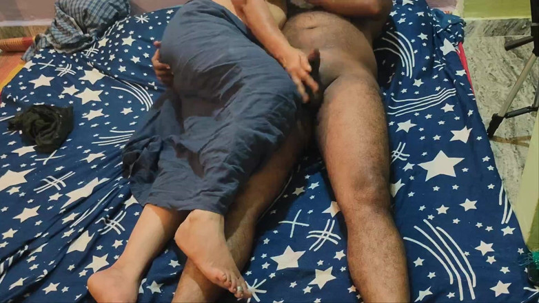 Sexy sindu: Najlepszy seks całowania z ciocią