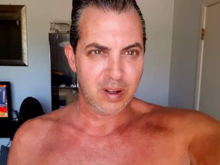 Cory Bernstein famous leaked sex tapes: 男性有名人Cory Bernsteinショー大きなコックにAndrew Christian黒下着で