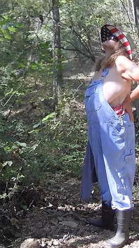 Ibu tiri Gunung Bersiar-siar Di Alam