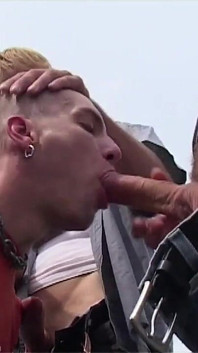 Preso por policiais gays