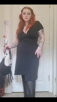 Serving You Morticia Addams Vibes
