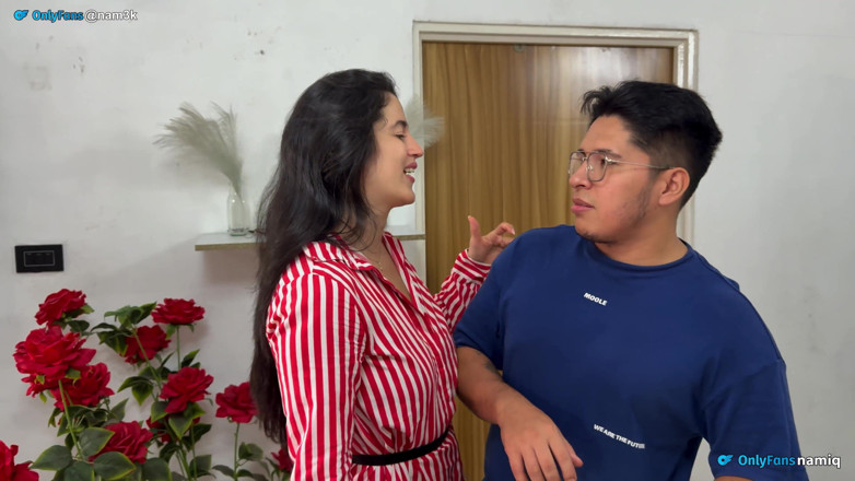NamiQseiiin: Latina seksi dan cantik memancut mani di muka Jurukamera