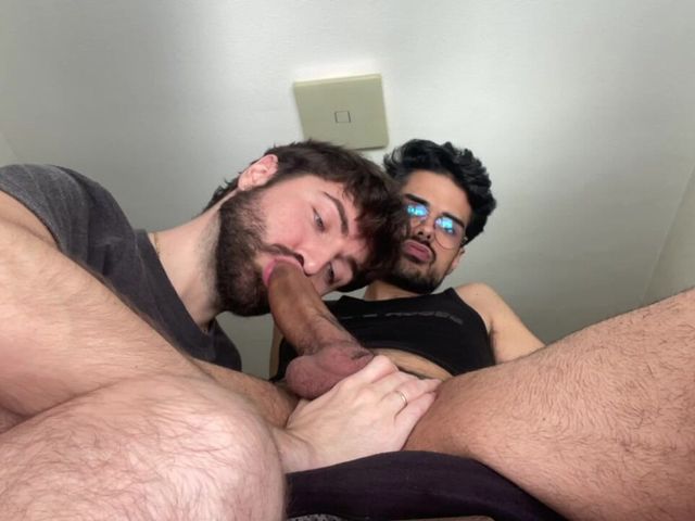 Huge Cumshot After Blowjob (Nenes gaymers)