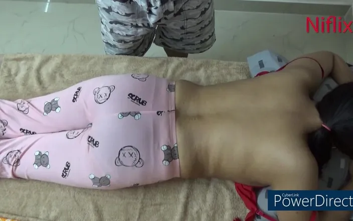 Anjalisingh_sexy: A Male Masseure Fucked a Virgin Girl After in Massaging...