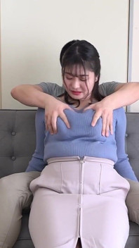 Hiyori - toen ik haar vroeg om monitor te zijn voor een dieetsupplement