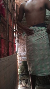 Indian Tamil Boy Ready to Bathing Video