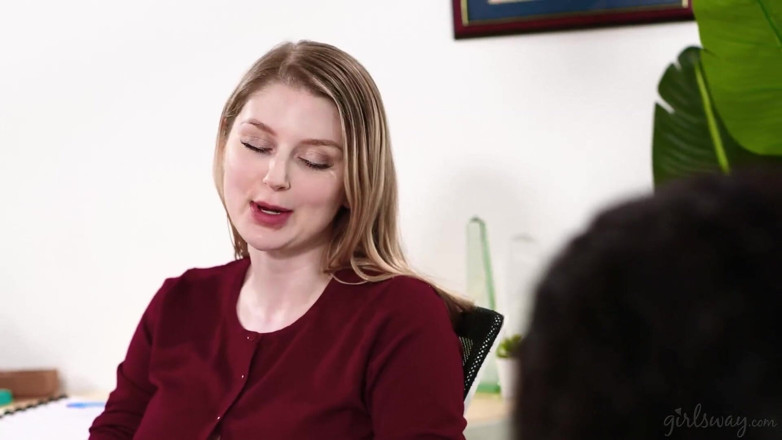 Girlsway: Girlsway - Bunny Colby și Jezabel Vessir Ignite forfecare interrasială fierbinte după...