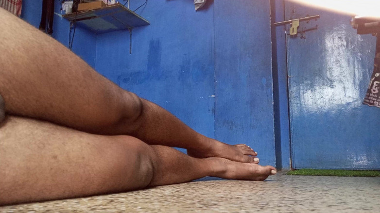 Hungry cliff: Karnataka Pooja esposa chupando tetas