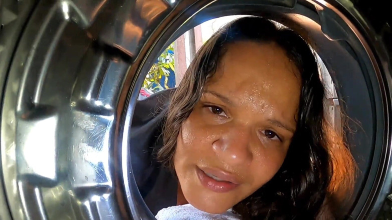 Paty Bumbum: I Got Stuck in the Washing Machine My Black Dick...