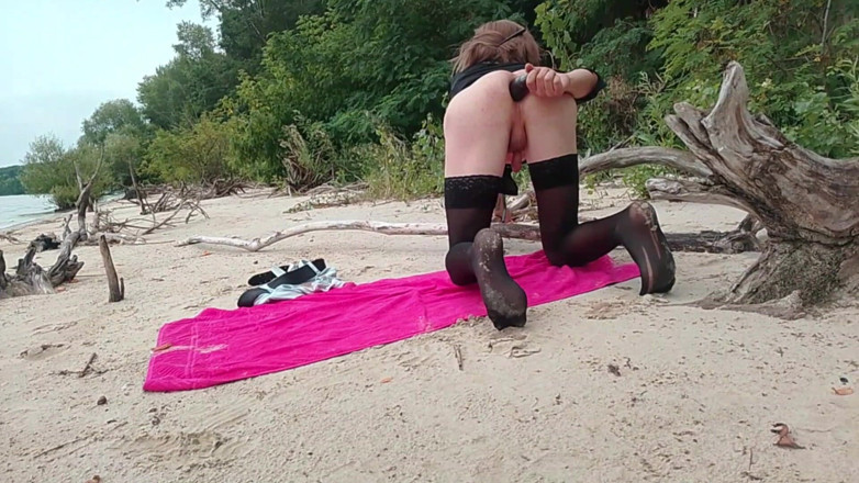 MilaFemboyUA: Femboyka Hermosa