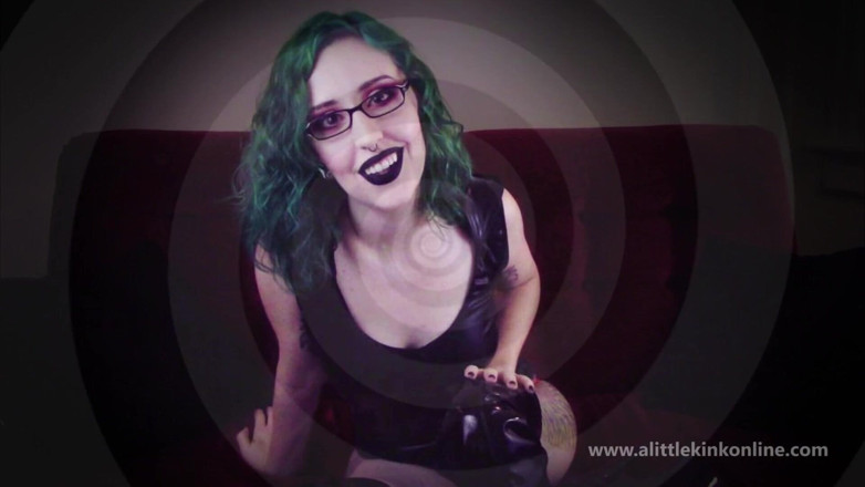 Miss Faith Rae: Mesmerizing mantras for true worshipers