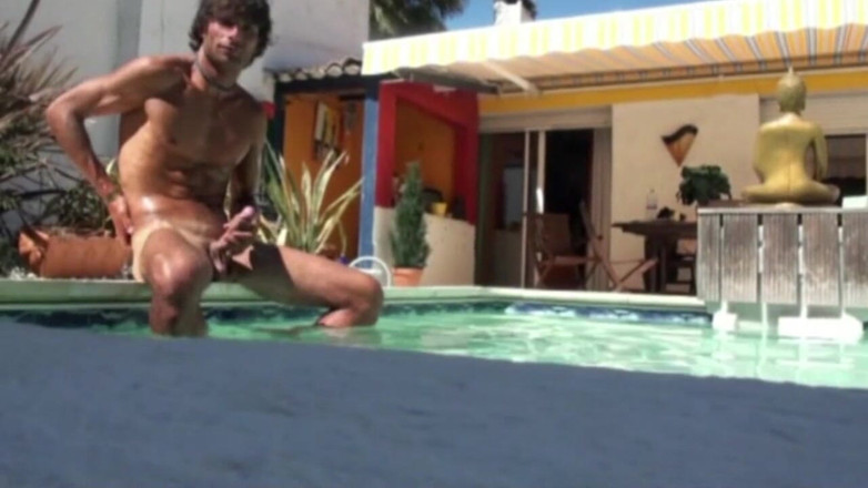 Jess Royan XXX: Sex-tape s monstrózním ptákem hetero surfařky