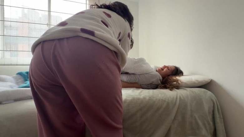 scarlettandc: Seks pagi antara lesbian