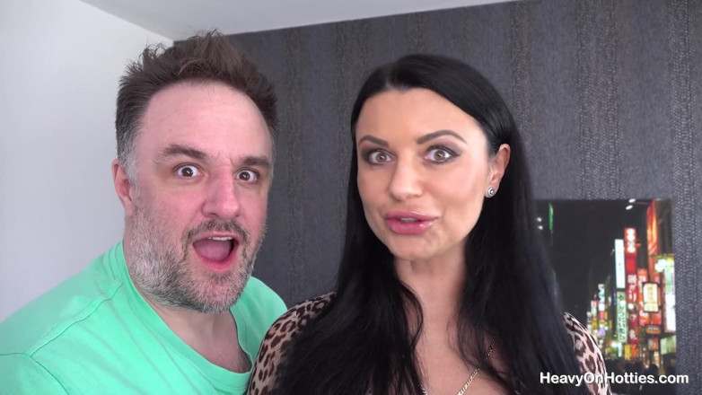 Heavy on Hotties: Ania Kinski Is Een Echte Met Een Even Kinky Hengst