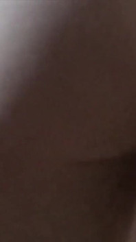 Suce Deux Bites Au Pett Dejeuner