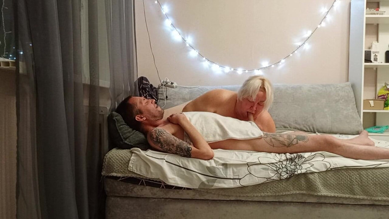 Zona901: Vecina face o muie profundă și înghite spermă