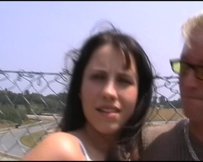 Deutsche Madchen: Dua awek Jerman ini perlu bermain antara satu sama lain...