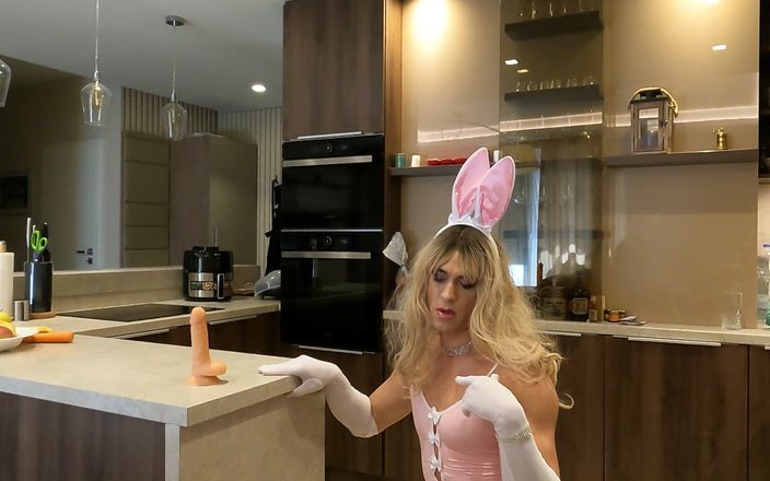 Trixy Sissy Babe: Chúc mừng lễ Phục sinh của Trixy.... và bộ phim đầy đủ...