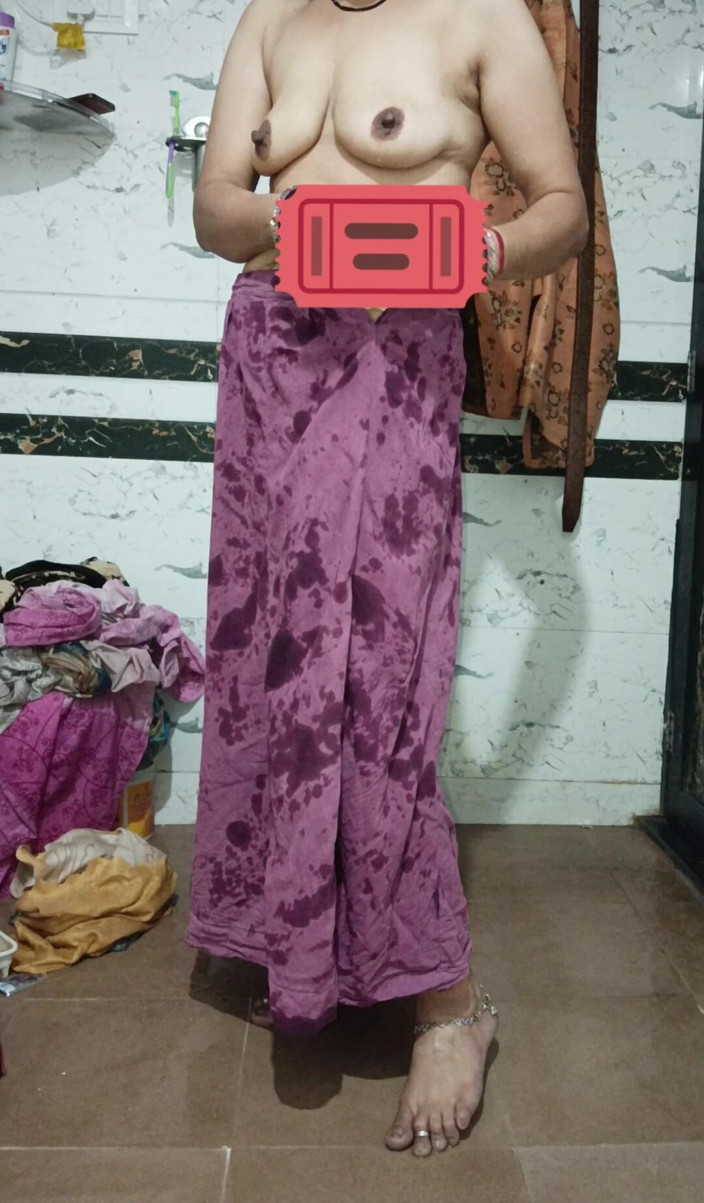 Priyahot77: Priya bhabi spettacolo del corpo in stile sexy