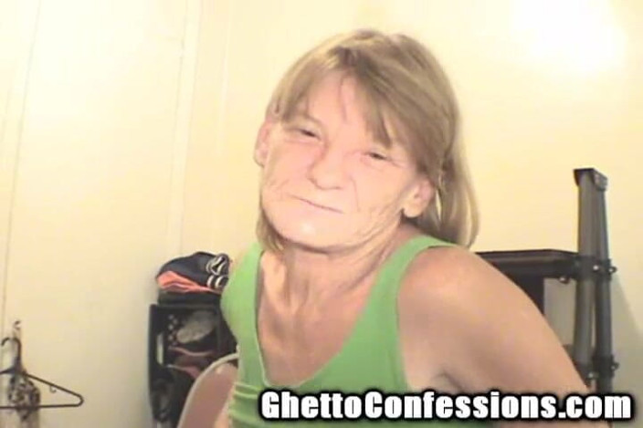 Ghetto Confessions: Ghetto Nenek Gumjob Pelacur Besar Blowjob Geezer Chin jalang!
