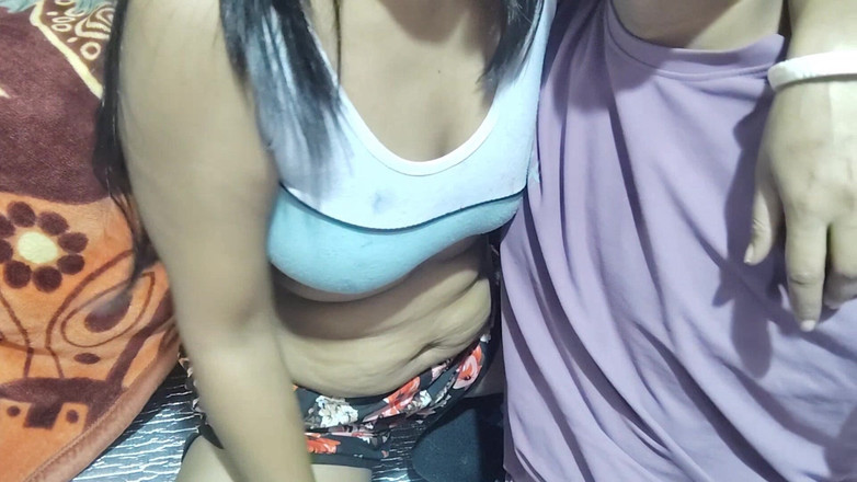 Uttar dinajpur: Indisches mädchen und junge deshi chudai hindi stimme