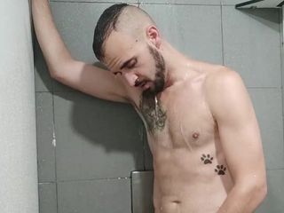 Xisco Freeman: W siłowni prysznic