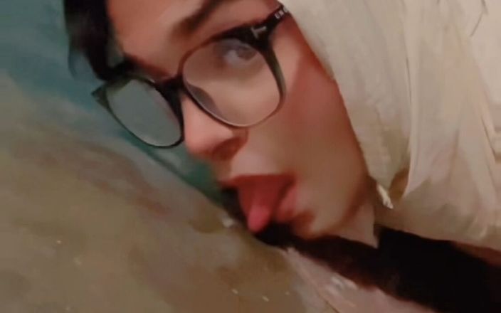 Jasiya: Homemade - video trailer rekaman seks banci muslim lagi asik ngocok...